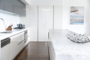 124 Modern 2Bed (21sq) in heart of Sorrento