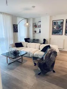 Stunning 1 Bed Luxury Apartment - Dartford