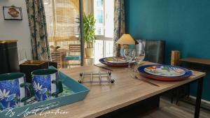 Charmant 2 pièces les pieds dans leau