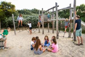 Campings Huttopia Cote Sauvage - Ile de Re : photos des chambres