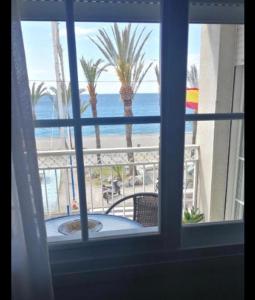 Apartamento en Primera Linea