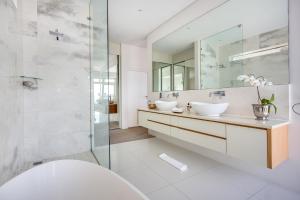 Far Horizons Camps Bay