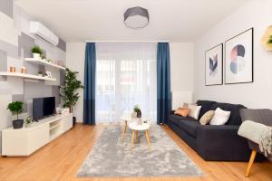 Laurel Bay Apartment