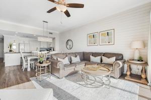 Sterling Beach 705 - Happy