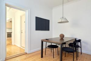 Spacious 3B w Double Beds Copenhagen City Centre