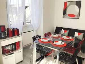 Appartements Sun, parking, centre ville , proche Sanctuaires : photos des chambres