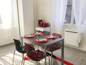 Appartements Sun, parking, centre ville , proche Sanctuaires : photos des chambres