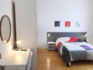 Appartements Sun, parking, centre ville , proche Sanctuaires : photos des chambres