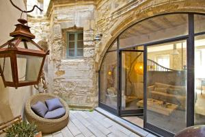 Appartements Le Loft des Antiquaires, L'Isle-sur-la-Sorgue : photos des chambres