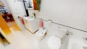 Cozy 2 bed apartment Playa De Los Locos