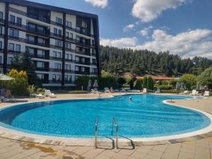 Студио Пацо и Нина в AspenValley