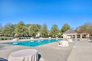 Chic Gastonia Home with Deck, Fire Pit and Grill!