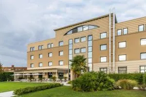 Hotel Omnia - Salgareda