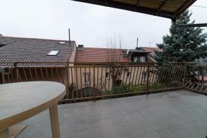 Angela Luxury Studio Apartment 