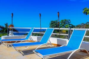 Villa Mozzafiato Private Resort with Full Staff and Heated Pool