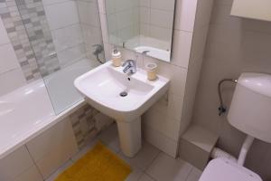 New Stylish Flat Near Old Town