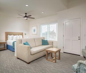 WCH at Wave Crest Resort