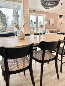 Villa Laidike with saunafireplace, 80 km Helsinki