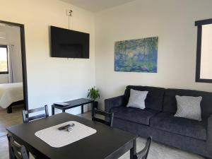 Las Palmas Hotel - Cerritos Beach