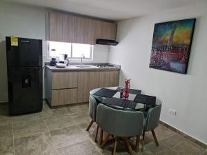 Aparta Estudio Completo - Ibagué - Parqueadero - Bambú