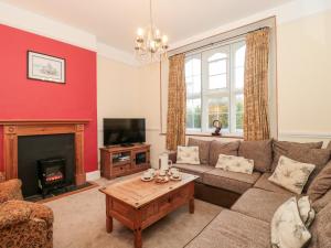 3 Old Police Station