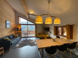 Somptueux appart. proche centre village avec garage à Châtel - FR-1-693-33