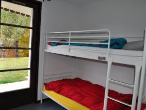 Appartement avec terrasse, casier à skis et parking couvert - FR-1-693-25