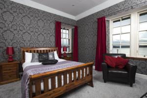 Deluxe Double Room with Sea View room in North Kessock Hotel