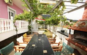 Nereids Apartments and Studios