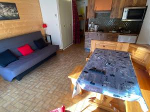 Studio cosy au pied des pistes avec parking - FR-1-692-50