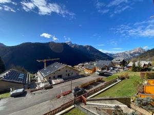 Studio charmant avec balcon et parking à Châtel - FR-1-693-86