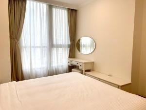 2 Bedroom Vinhome Central Park