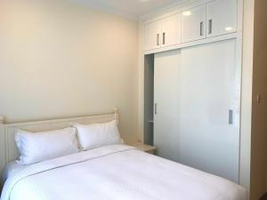 2 Bedroom Vinhome Central Park