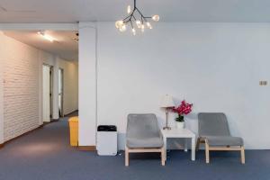 RedDoorz Plus near Kebayoran Baru Blok S