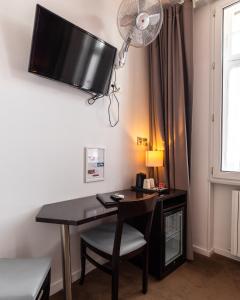 Hotels Hotel Le Mondon : photos des chambres