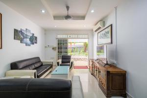 Seaside Private Bungalow, Tg Bungah