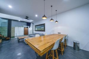 Loft Ludo 7 - Amazing 1-bdr luxury loft in Great Location!