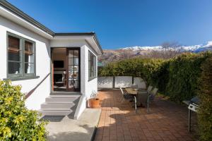 Townside Treat - Wanaka Holiday Home