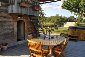 Maisons de vacances Gite / chalet meuble pour 2 personnes le 1780 : photos des chambres