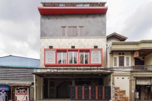 Urbanview Hotel Cantee Halim Perdanakusuma by RedDoorz