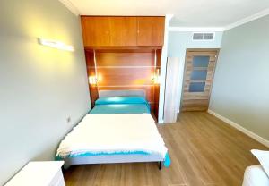 Estudio El Balcón, en primerísima línea de playa.