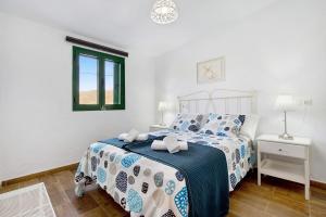 Mar de Lava Sunrise Fuerteventura