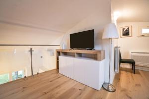 Porta Romana new apartment free parking