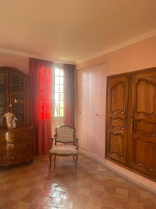 B&B / Chambres d'hotes Suite le Quervalat dans magnifique bastide 18eme : Chambre Double