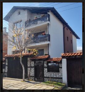 Къща за гости Карасански