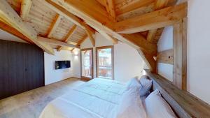 Chalets CASA Le Cherk Chalet Vars Sauna Jacuzzi : photos des chambres