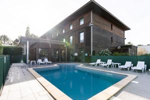 Hotels All Suites Le Teich – Bassin d’Arcachon : photos des chambres