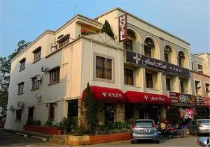 福拉瑞酒店 - Kampong Kong Kong