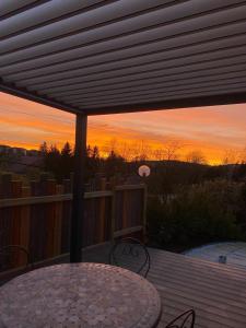 Chalets Au-Doux-Altic chalet romantique avec JACUZZI ET SAUNA : photos des chambres