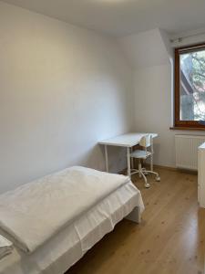 Apartament Wysoki Pl. Św. Ambrożego 8